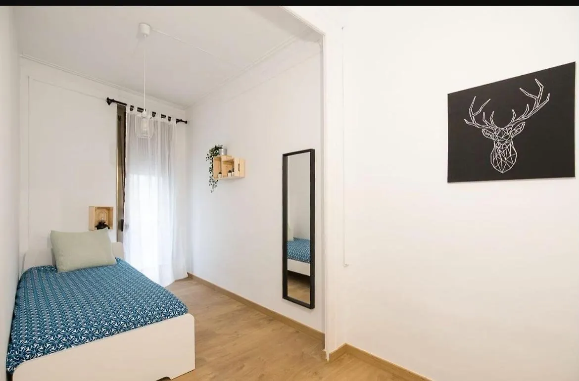Apartament Elyo Apartment Barcelona Spain